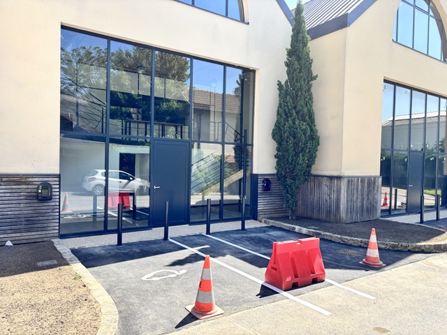 Borne irve sur facade - Bonneuil Sur Marne(94)